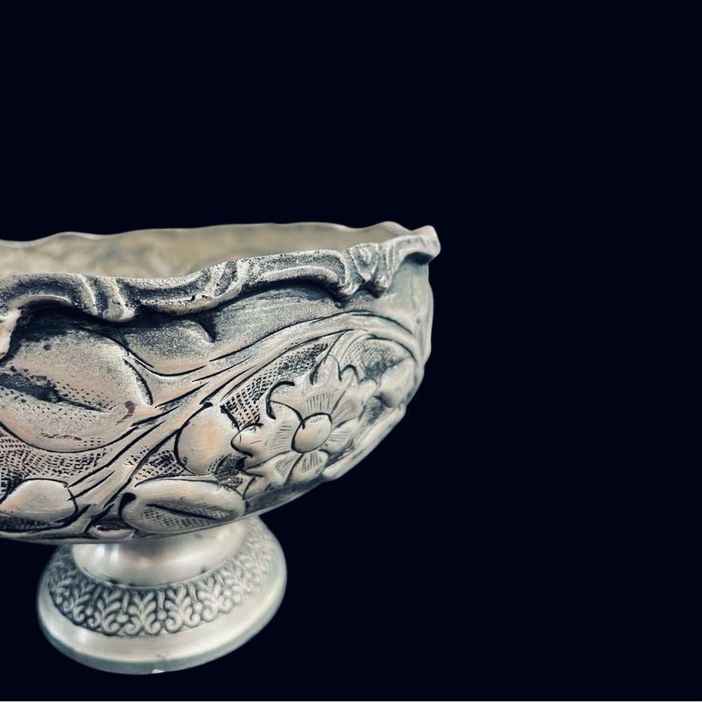 Vtg Forever Lovely and Beautiful Lacquered Silver Plate Floral Etched Bowl India - Picture 2 of 14